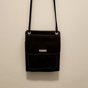 Classic Crossbody bag black travel - canvas